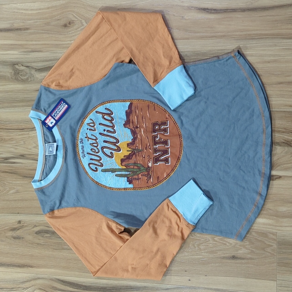 M NWT NFR Long Sleeve